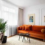 Hoza Modern By Bookinghost * Βαρσοβία