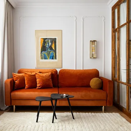 Apartment Hoza Modern By Bookinghost *