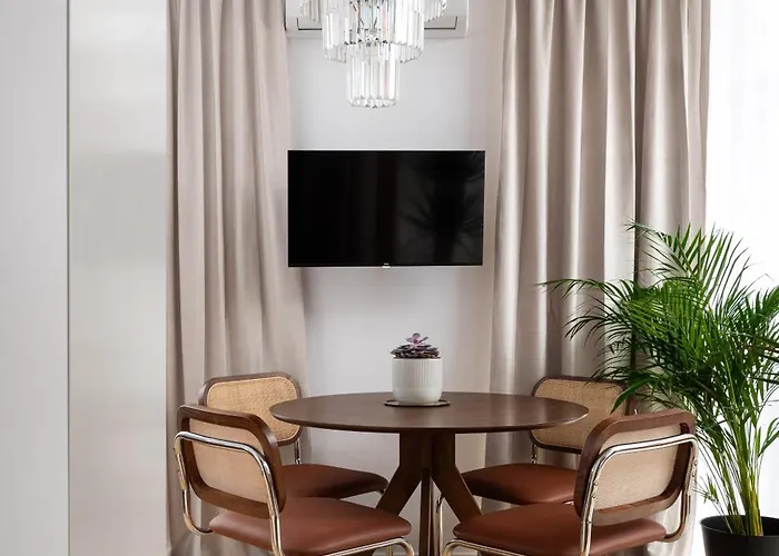 Lejlighed Hoza Modern By Bookinghost *