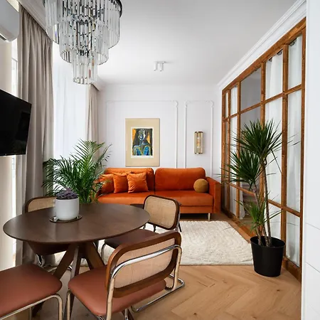 Hoza Modern By Bookinghost *